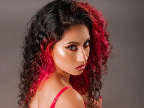 jasmin cams model AishaSavedra