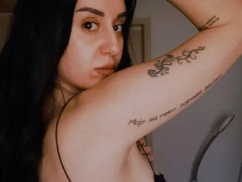 adult webcam model AlexandraNaos