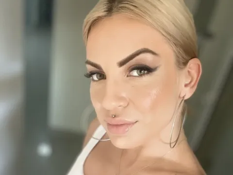 live sex video chat model AliceVonLuxury