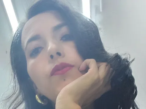 sexy webcam chat model AliciaSades