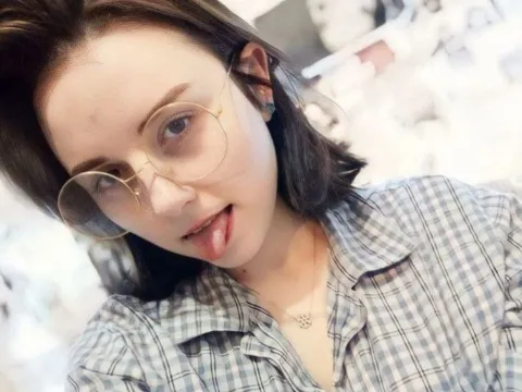 adult webcam model AlisaUchiha
