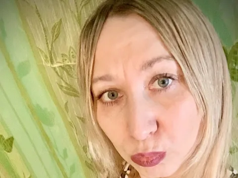 sex video chat model AllineGrey