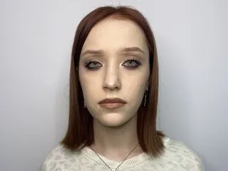 in live sex model AlodieChaplin