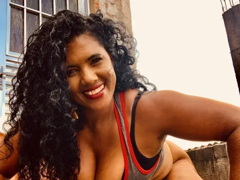 live amateur sex Model Amadin