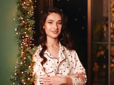 adult video model AmaliaAlmaz