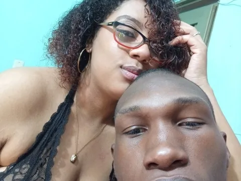hot adulttv modèle AmbeerAndBlack
