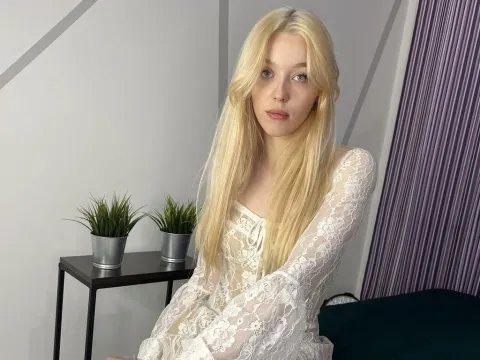 live private model AriaRiva