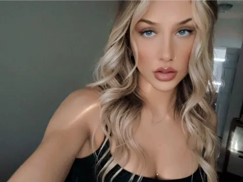 live sex video chat model AuroraKinn