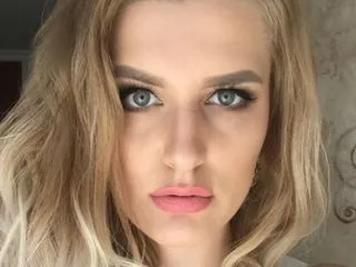 sex video dating model BellaMillas