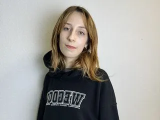 adult webcam model BonnieFoss