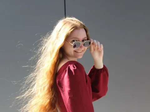 adult videos model DarelleCranshaw