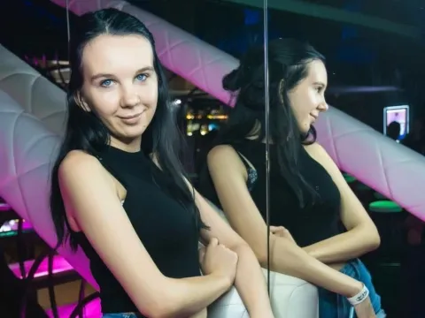 hot live sex show model DrakoMonako