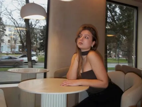 modelo de live jasmine show EmilyKlarck