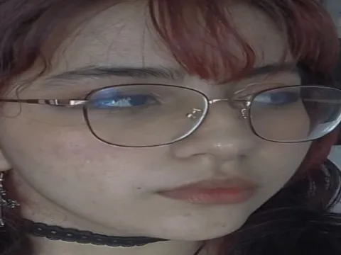 modelo de jasmine webcam EmilyRoar