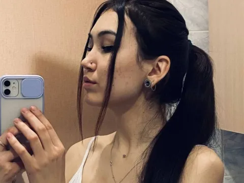 porn chat model EvelynneKayratte