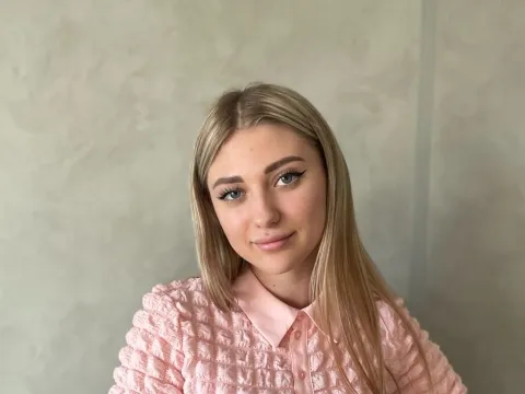 live sex video chat model FloraEsse