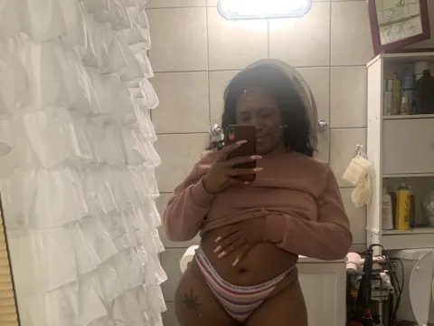 live web sex model GimmeMani
