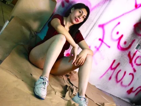 live sex talk model IssaGracey