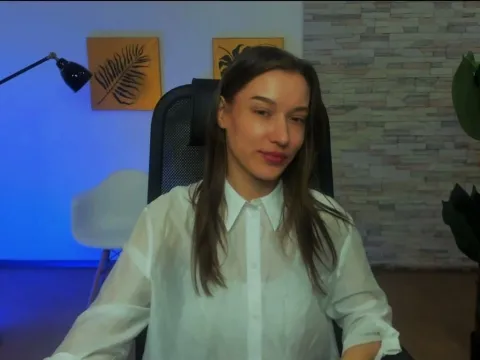 live sex video chat model JuliaTayler