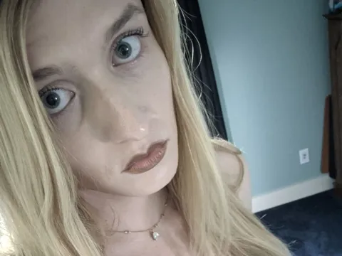 adult webcam model JulietWilling
