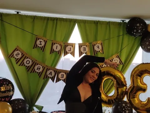 adult chat tv model KatieMazon