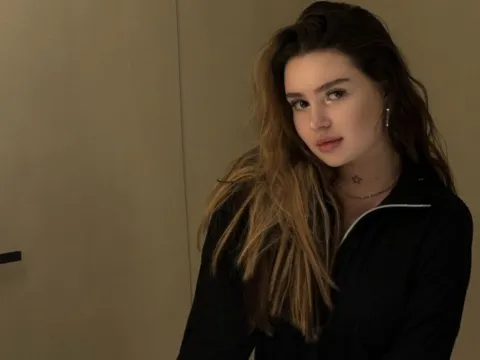 cam live show model KatrinWay
