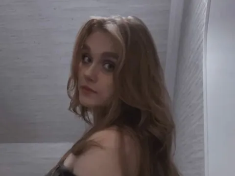 teen sex model KattiGreen