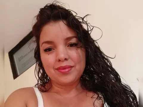 live real sex model KattyArias