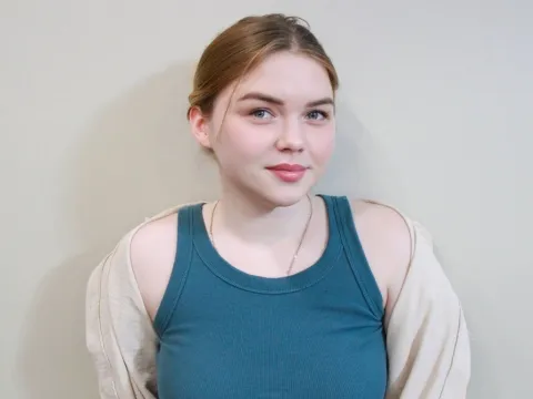 live teen sex model KiraHaris