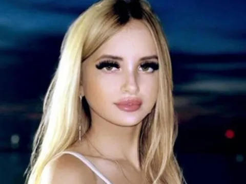 sex chat and pics model LanaCassa