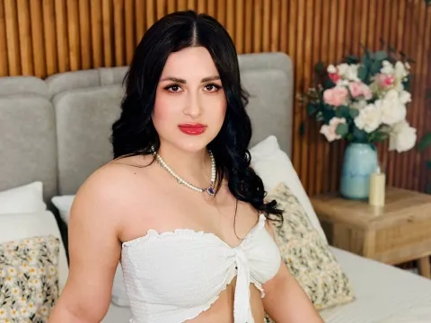 Have a live chat with webcam model LanaElise