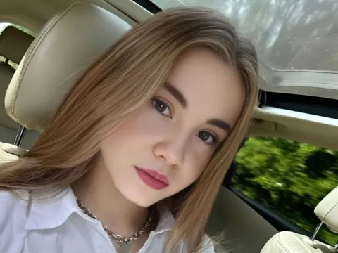 live real sex model LinnAle