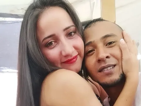 in live sex model LissyAndMaximo