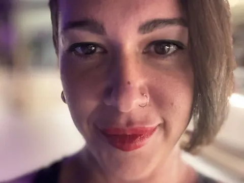 pussy cam model LucyCassanova