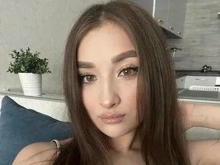 live video chat model LunaxEva