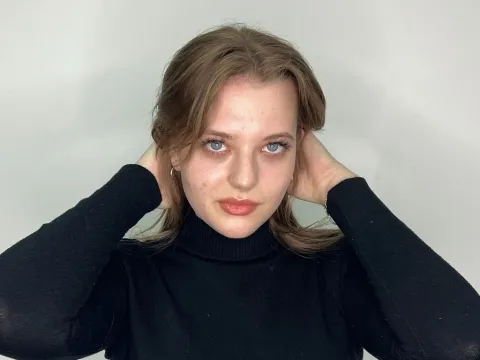 live sex video chat model LynnaBickford