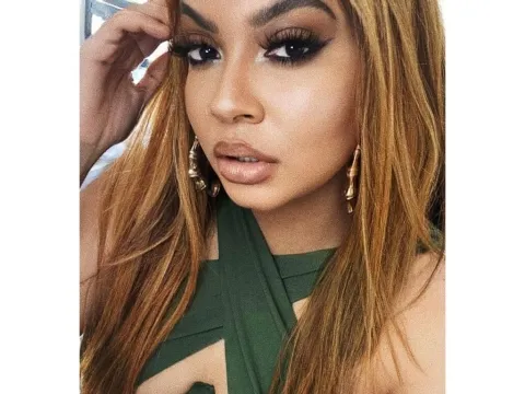 video and pictures model MadisonSaige