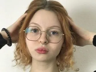 sex video live chat model MaeBramson