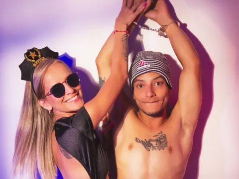 porno chat model MartinaAndAnderr
