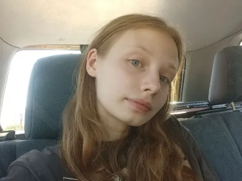direct live sex model MelissaCrowley