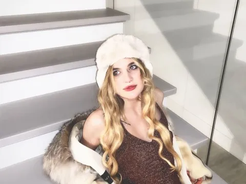 pussy webcam modèle MonicaLessy