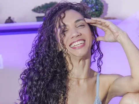 live sex model NaiaCordova