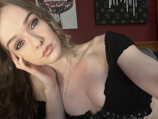 live webcam sex model RhylieHazel