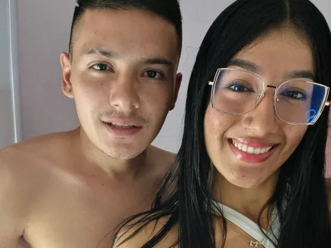 oral sex live model RossiAndDarick