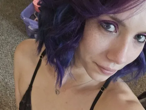 nude webcam chat model RubieLynn