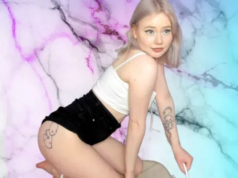 sex webcam model SandraBallock