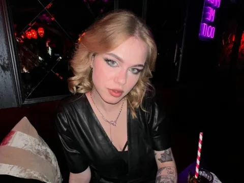 sex webcam chat model SaraWillsone