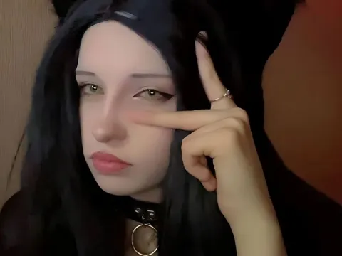 adult webcam model Shinka