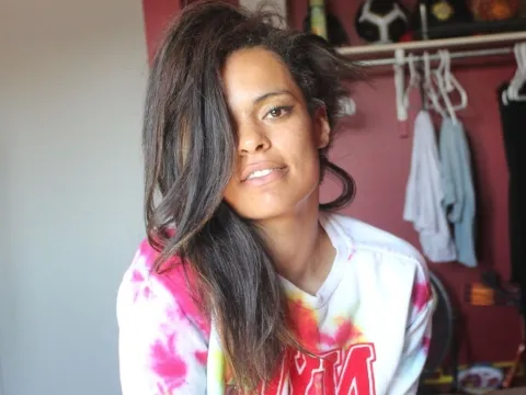 real live sex model Sirenveilxoxo