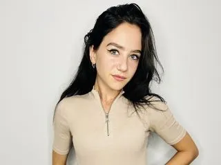 video dating model SunnivaFaux